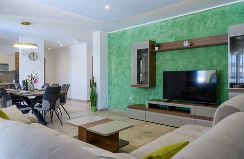 Nedescina House | Gorgeous home in Rabac with WiFi