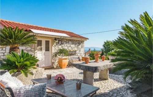 Ravni House | Gorgeous Home In Ravni With Wifi