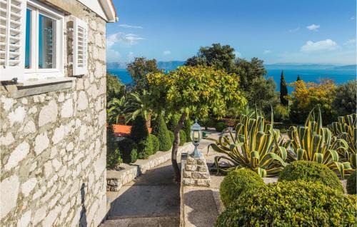 Ravni House | Gorgeous Home In Ravni With Wifi