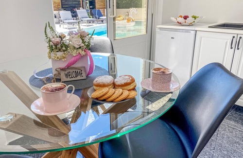 Rukavac House | Gorgeous home in Rukavac with WiFi