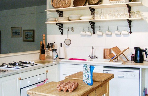 Scille House | Gorgeous home in Scillé with WiFi