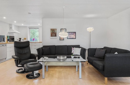 Skjern House | Gorgeous home in Skjern with WiFi