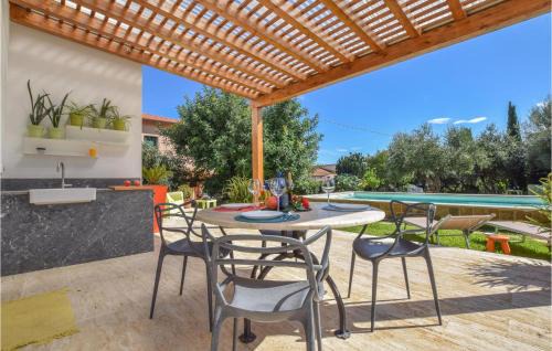 Belmonte Mezzagno House | Gorgeous Home In Trabia With Wifi