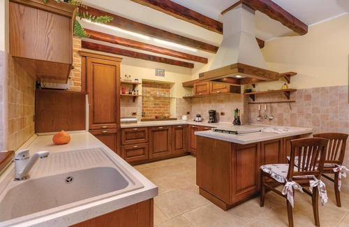 Diklici House | Gorgeous home in Visnjan with WiFi