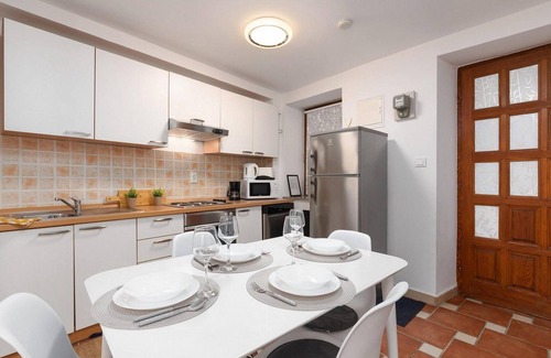 Vrsar House | Gorgeous home in Vrsar with WiFi