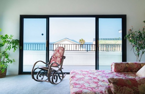 Playa Del Rey House | Gorgeous Huge Upscale Beach Castle at Beach Amazing Ocean Views 3 level, 4+4 .