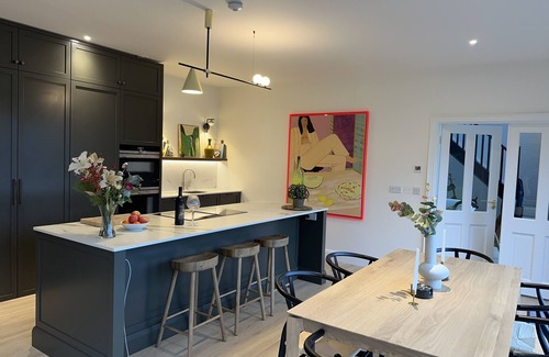 Kildare House | Gorgeous Kildare Country House just 30 minutes to Dublin City and Airportn