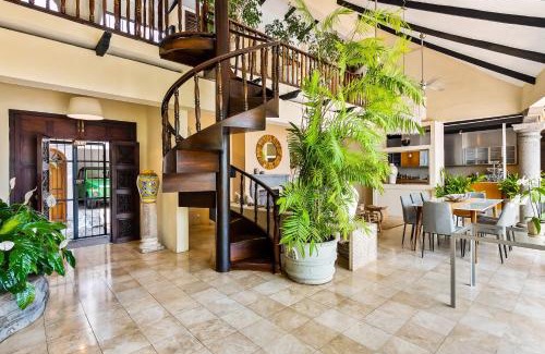 Downtown Puerto Vallarta Villa | Gorgeous, Lovely Home at Casa Ciclamor
