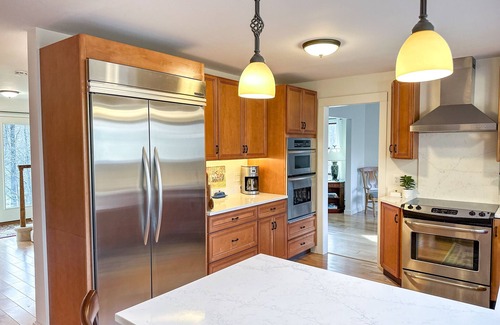 Waitsfield House | Gorgeous Mountain Home Near Mad River Glen