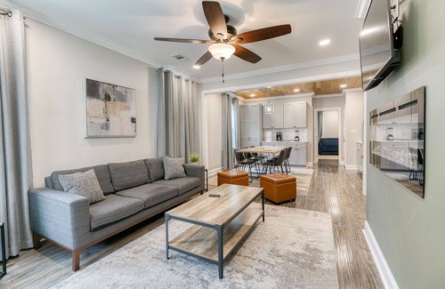Washington Park House | Gorgeous new home minutes away from downtown ATL