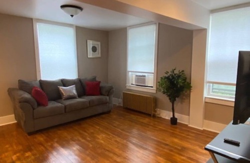 Gloversville Apartment | GORGEOUS NEW RENNOVATED APT! 1 month or more! Calling TRAVEL NURSES!