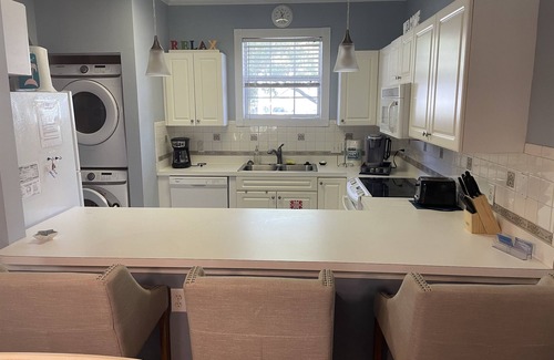 Central Myrtle Beach Condo | Gorgeous Pet Friendly First Floor Condo in Myrtlewood Villas