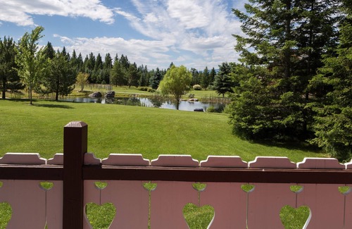 Kalispell Cottage | Gorgeous Property Located Just 30 Minutes From Glacier National Park