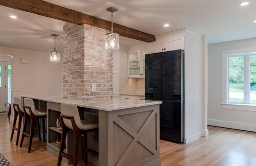 Saunderstown House | Gorgeous, renovated home with gourmet kitchen, minutes to Jamestown & Newport