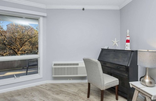 Napeague Apartment | Gorgeous Studio Apartment with 1 Bath and Balcony