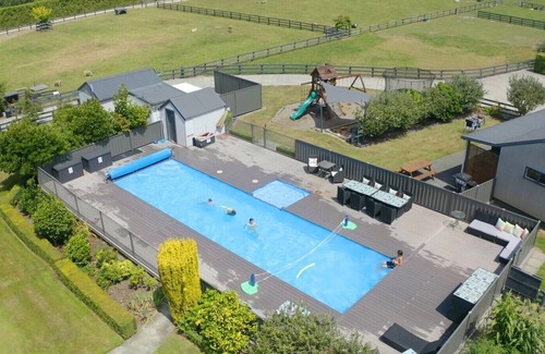 Havelock North Apartment | Gorgeous Studio Unit in rural setting