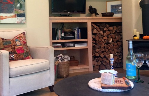 Pond Cove House | Gorgeous, Tranquil, Custom Built Eco-Friendly Home In Ideal Location