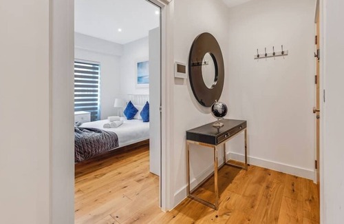Henley Apartment | Gorgeous Two-Bed in Lovely Henley *BRAND-NEW*