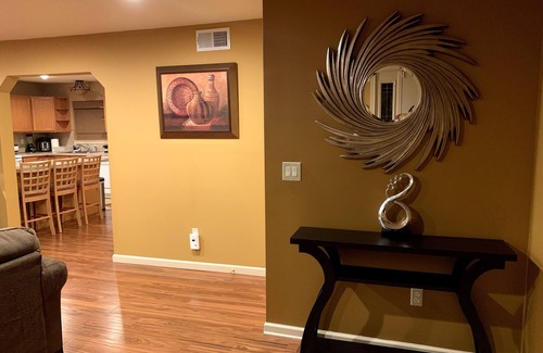 Pocono Summit House | Gorgeous Villa in Pocono nr Ski Slopes, Camelback, Kalahari w Games Rm & Hot tub