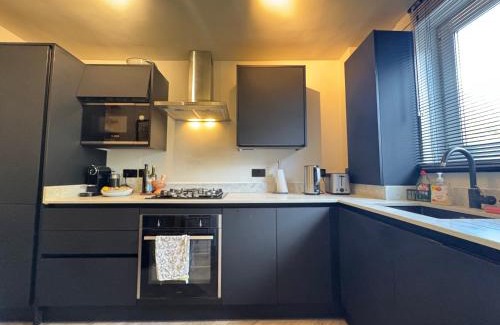 Hackney Downs Apartment | Gorgeously Designed 2BD Flat Heart of East London