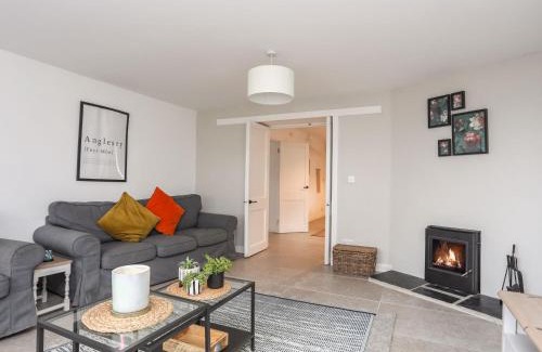 Moelfre House | Gorwel