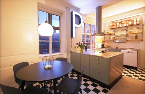 Copenhagen City Centre Apartment | Gråbrødretorv (square) /3 Bedrooms