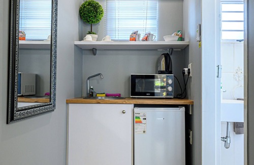 Potchefstroom Bed & Breakfast | Graceland Guest House