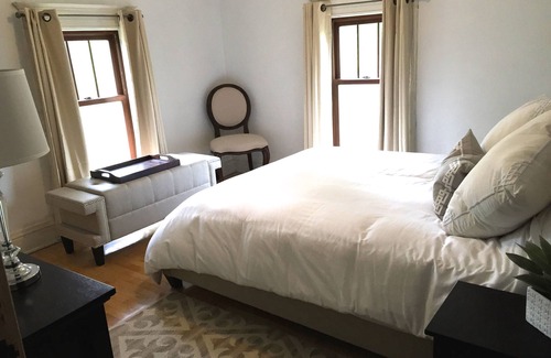 Stevens Point House | Gracious 4-Bedroom Home in Downtown Stevens Point