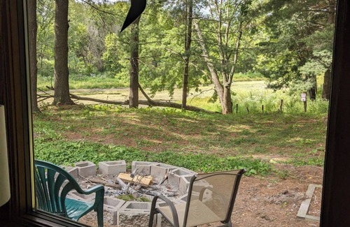 Orange Prairie Cottage | Grain Bin Cottage 11