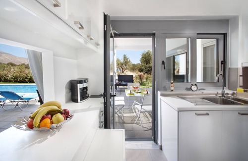 Karefiliana Villa | Gramvousa Villas - Villa Hara, A modern villa with private pool