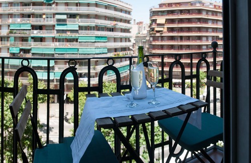 La Bordeta Apartment | GRAN VIA EXPERIENCE: Wi-Fi, air conditioning, 2 double bedrooms