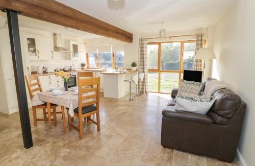 Northend House | Granary Cottage