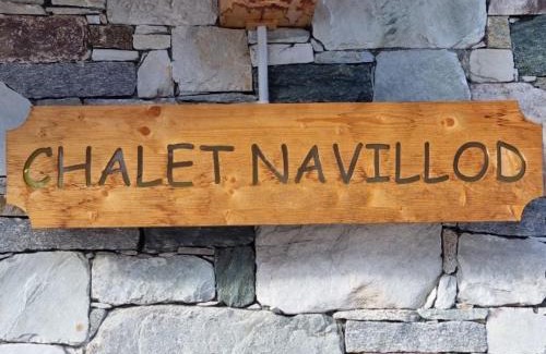 Le Lavachet Apartment | Grand Chalet - Appartement 5pax au pied des pistes - parking - skiroom - cheminée décorative- balcons