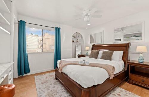 Pacific Beach House | Grand Desire - Vibrant - Luxury - Beachside treat