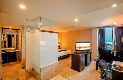 Semarang Hotel | Grand Edge Hotel Semarang