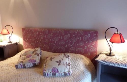 Barrais-Bussolles House | Grand gîte à Bussolles avec animaux admis - FR-1-489-122