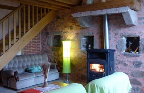 Barrais-Bussolles House | Grand gîte à Bussolles avec animaux admis - FR-1-489-122