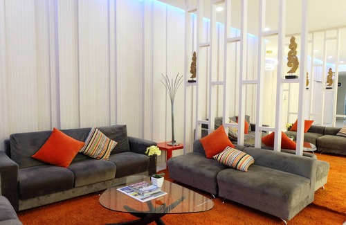 Nakhon Sawan Hotel | Grand Hill Resort and Spa