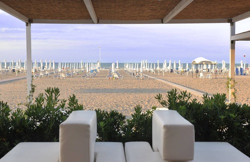 Margherita di Savoia Hotel | Grand Hotel Terme