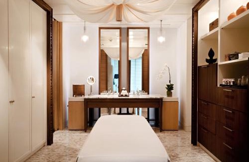 Ratchaprasong Hotel | Grand Hyatt Erawan Bangkok