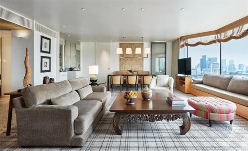 Ratchaprasong Hotel | Grand Hyatt Erawan Bangkok