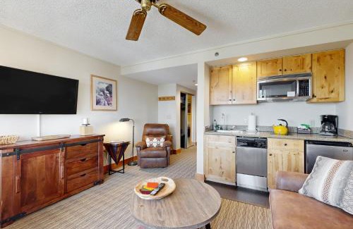 Crested Butte Hotel | Grand Lodge #553