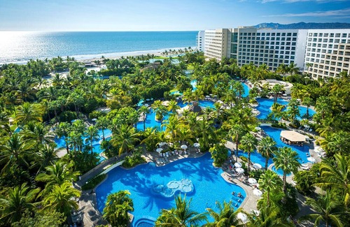 Nuevo Vallarta Condo | Grand Luxxe Nuevo Vallarta 3BR/3BA Spa Suite