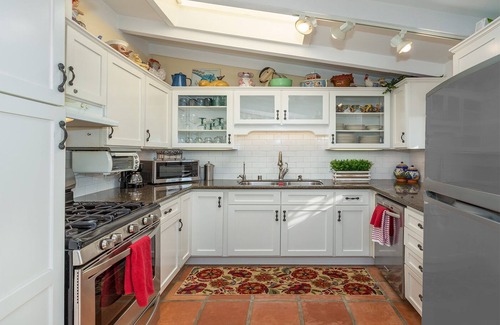 Alta Mesa House | Grand Mediterranean With Ocean and Mountain Views, Hot Tub
