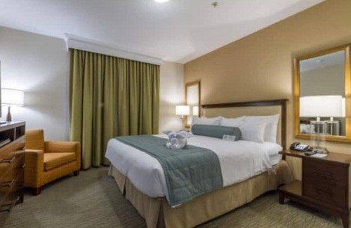 Aviara Resort | Grand Pacific Palisades 2 bedrooms