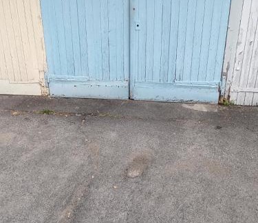 Bondy Apartment | GRAND PARIS, private parking, balcony and metro, 24 hours self checking