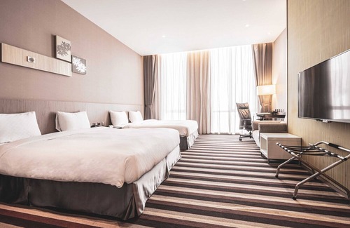 Toufen Hotel | Grand Royal Hotel