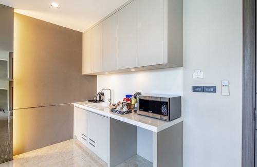 Phlabphla Hotel | Grand Sala Thai