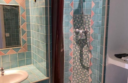 La Londe-les-Maures Apartment | Grand T2 centre ville La Londe