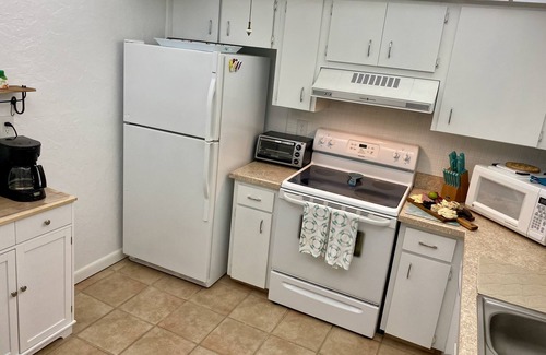 Largo Condo | GRAND VIEWS of the INTRACOASTAL and GULF of MEXICO, furnished, waterfront condo.